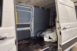 valkoinen Volkswagen Crafter 2019 kuva 25.