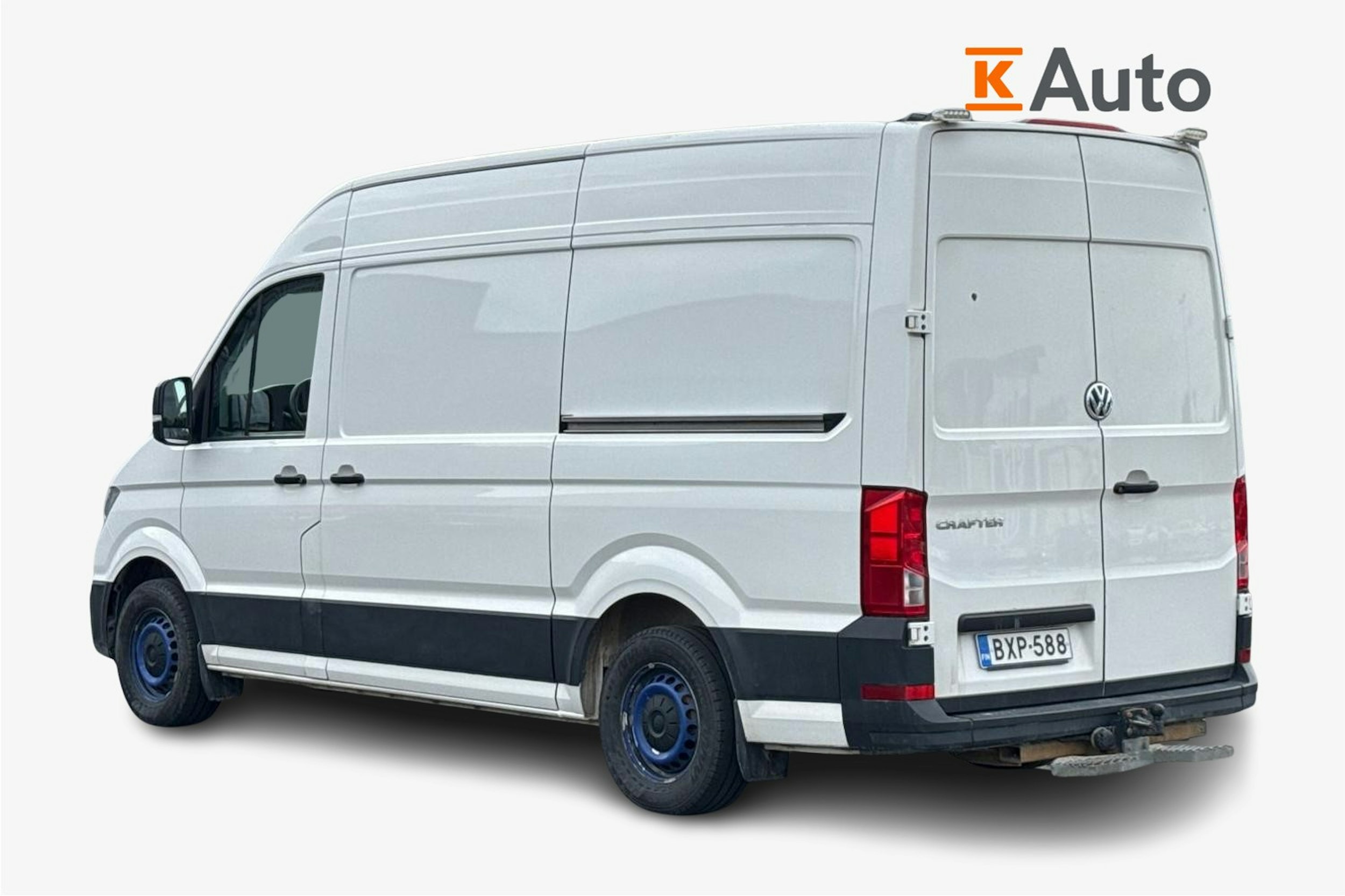 valkoinen Volkswagen Crafter 2019 kuva 2.