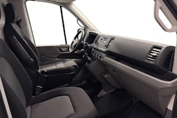 valkoinen Volkswagen Crafter 2019 kuva 9.