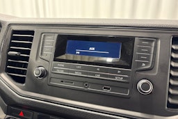 valkoinen Volkswagen Crafter 2019 kuva 21.