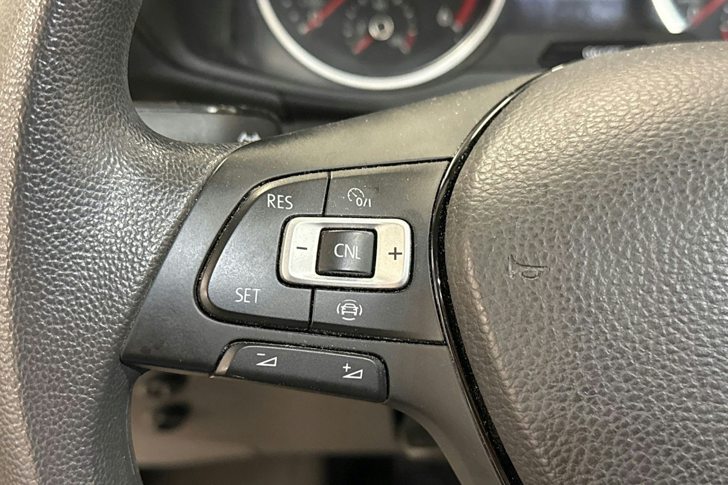 valkoinen Volkswagen Crafter 2019 kuva 15.