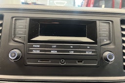 valkoinen Volkswagen Crafter 2019 kuva 17.