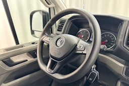 valkoinen Volkswagen Crafter 2019 kuva 10.