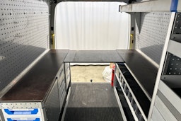 valkoinen Volkswagen Crafter 2019 kuva 23.