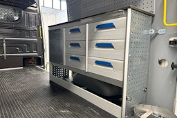 valkoinen Volkswagen Crafter 2019 kuva 25.