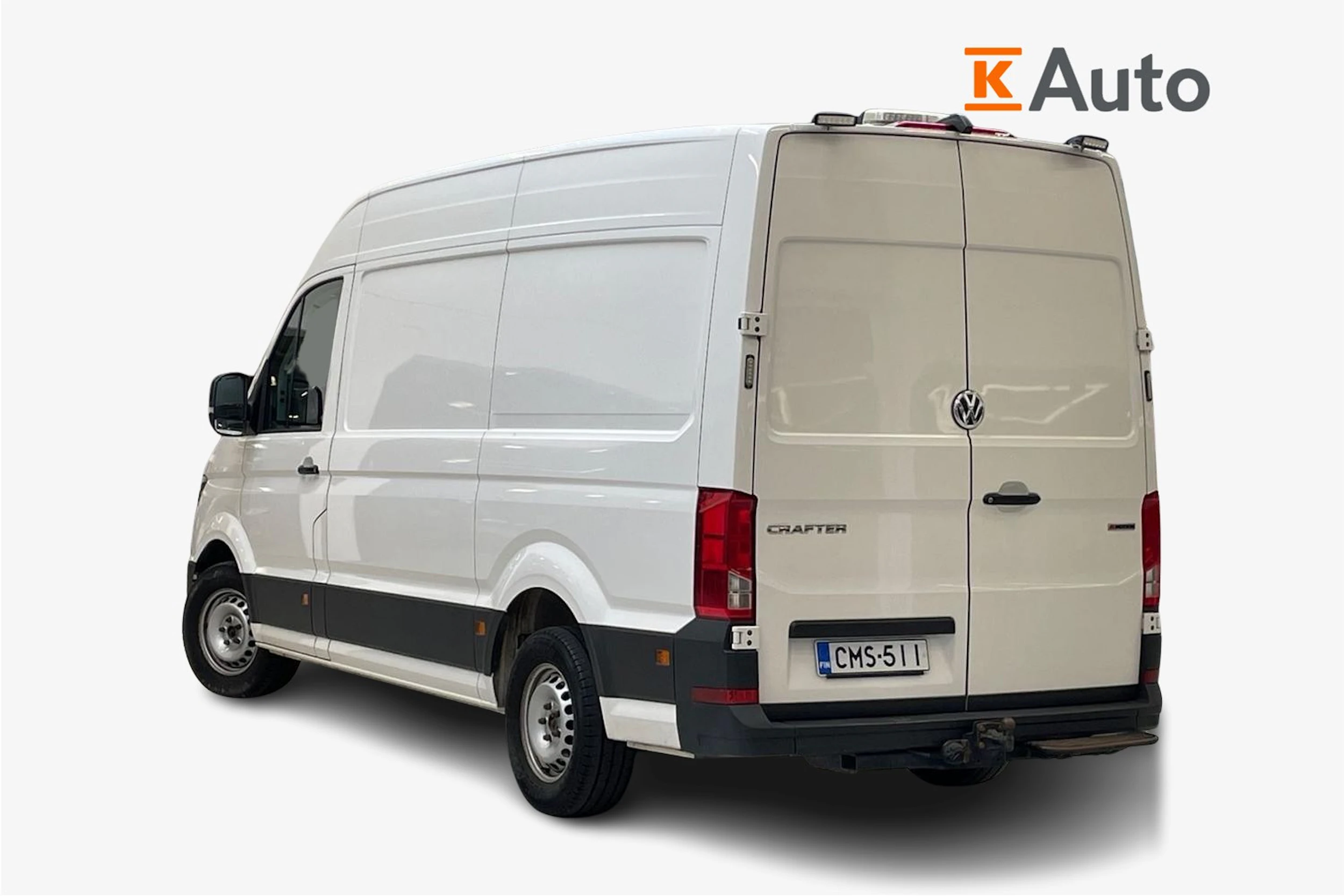 valkoinen Volkswagen Crafter 2019 kuva 2.