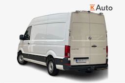 valkoinen Volkswagen Crafter 2019 kuva 2.