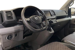 valkoinen Volkswagen Crafter 2019 kuva 8.