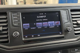 valkoinen Volkswagen Crafter 2019 kuva 24.