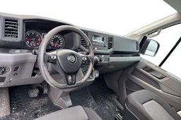 Musta Volkswagen CRAFTER 2019 kuva 3.