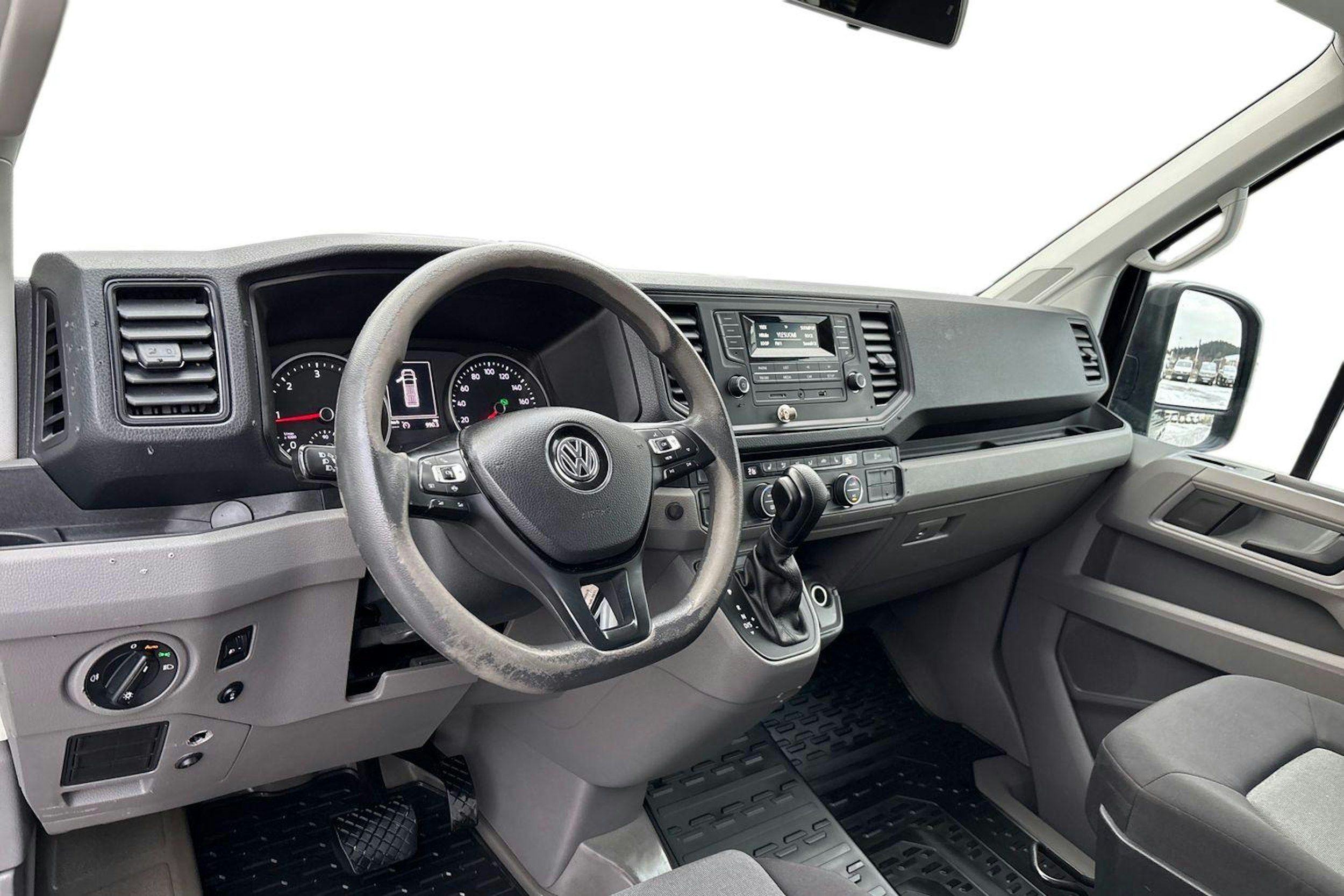 Musta Volkswagen CRAFTER 2019 kuva 8.