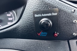 Musta Volkswagen CRAFTER 2019 kuva 23.