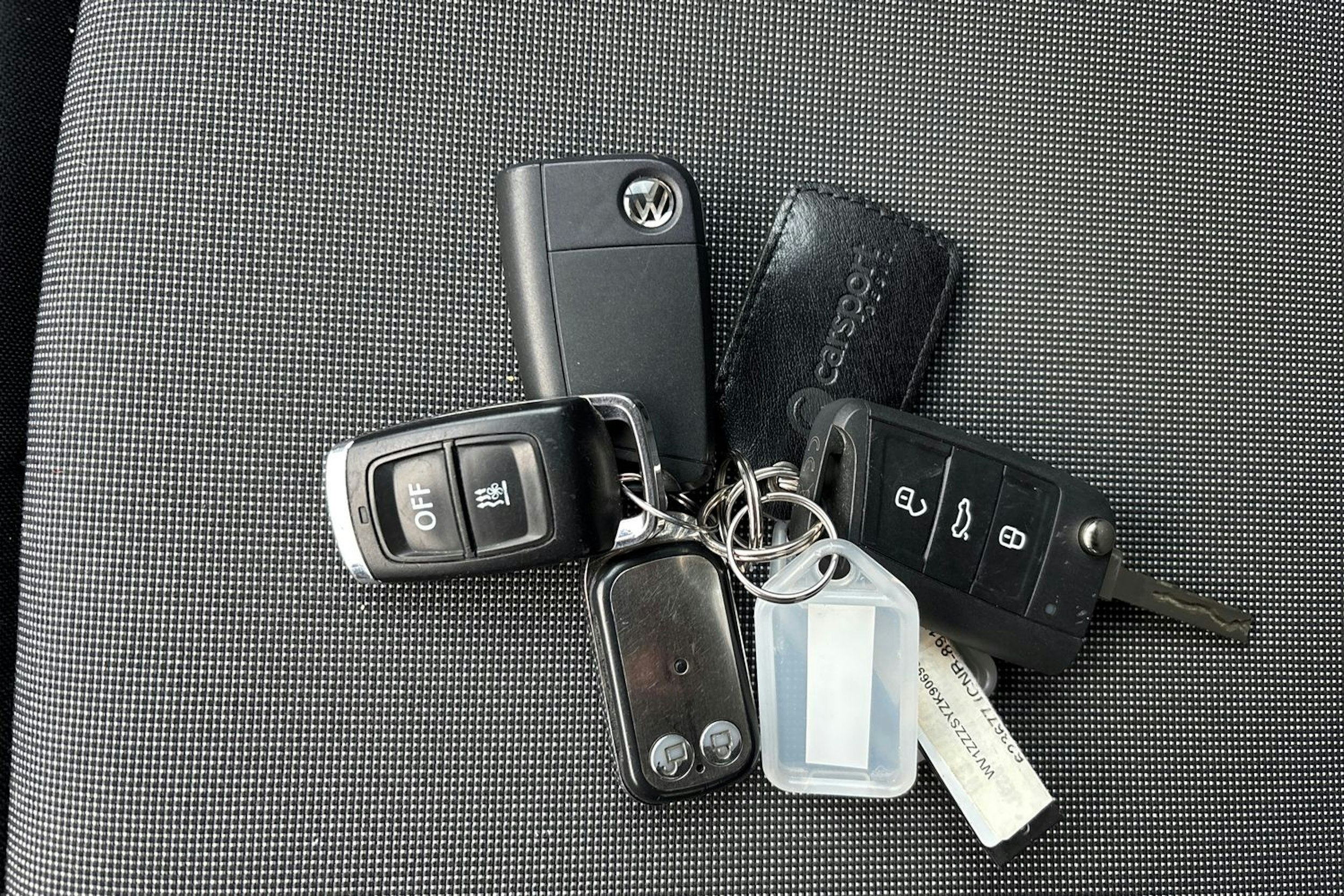 Musta Volkswagen CRAFTER 2019 kuva 25.