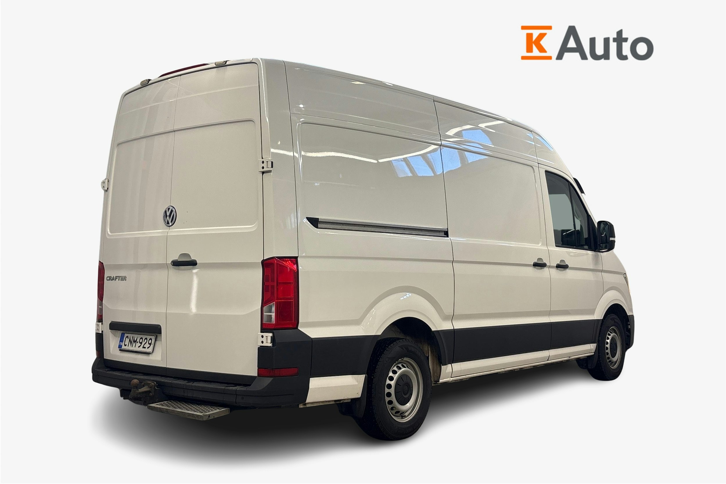 valkoinen Volkswagen Crafter 2019 kuva 2.