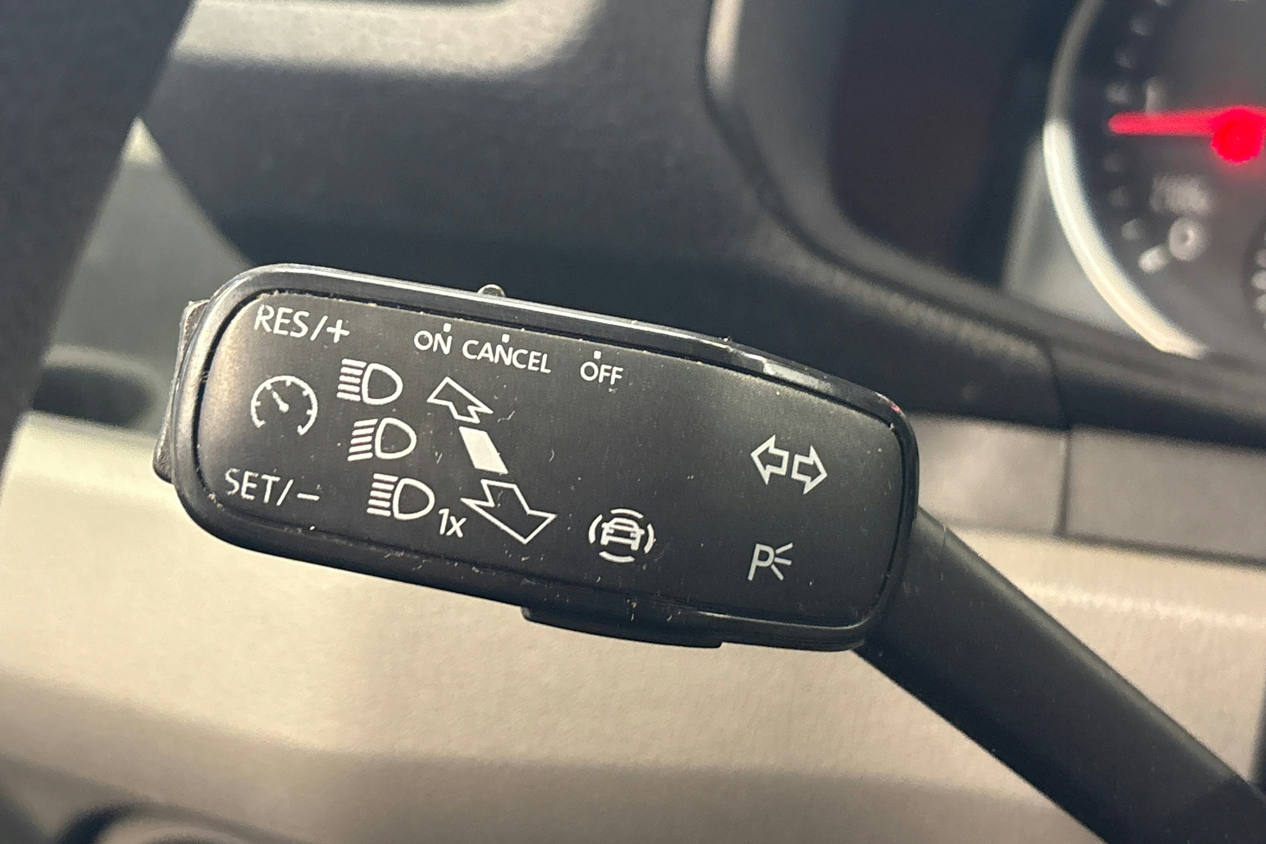 valkoinen Volkswagen Crafter 2019 kuva 15.