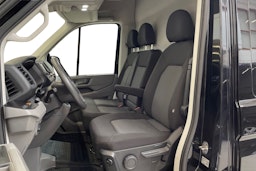musta Volkswagen Crafter 2019 kuva 7.