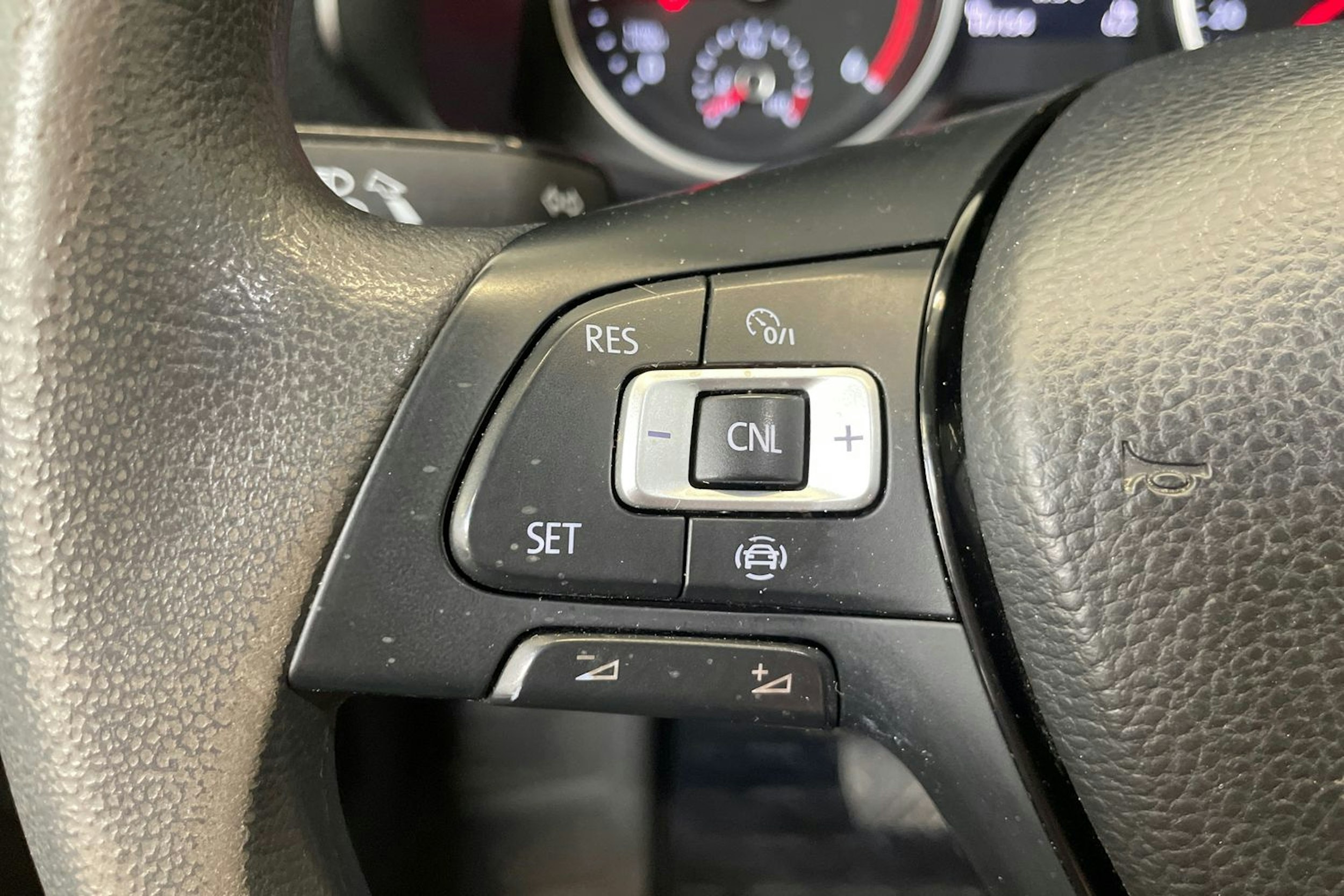 musta Volkswagen Crafter 2019 kuva 19.