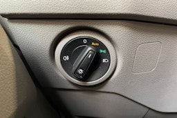 musta Volkswagen Crafter 2019 kuva 21.