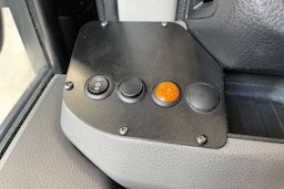 musta Volkswagen Crafter 2019 kuva 29.