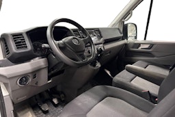 valkoinen Volkswagen Crafter 2019 kuva 3.