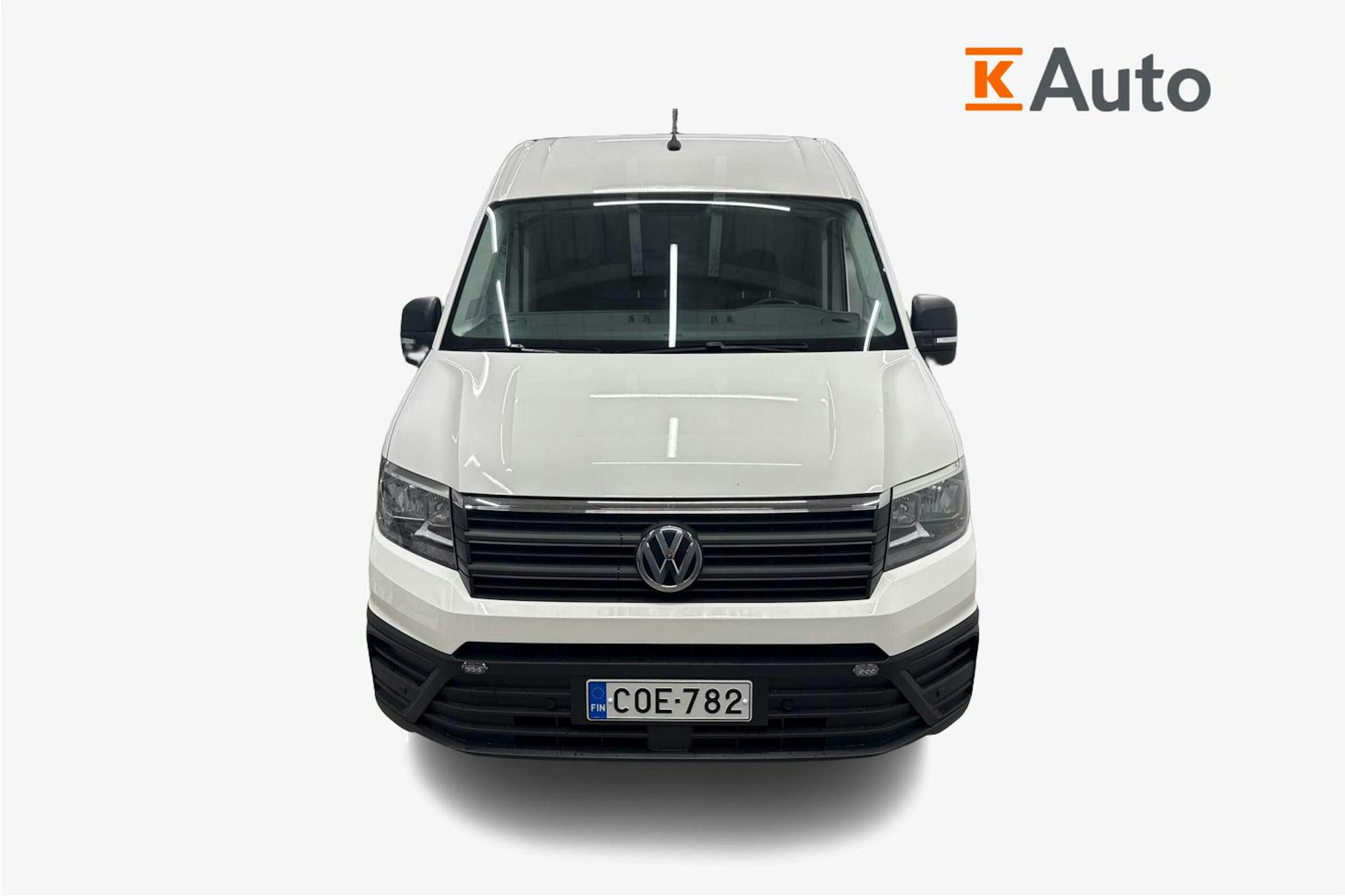 valkoinen Volkswagen Crafter 2020 kuva 5.