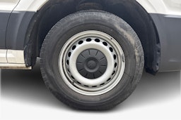 valkoinen Volkswagen Crafter 2020 kuva 12.