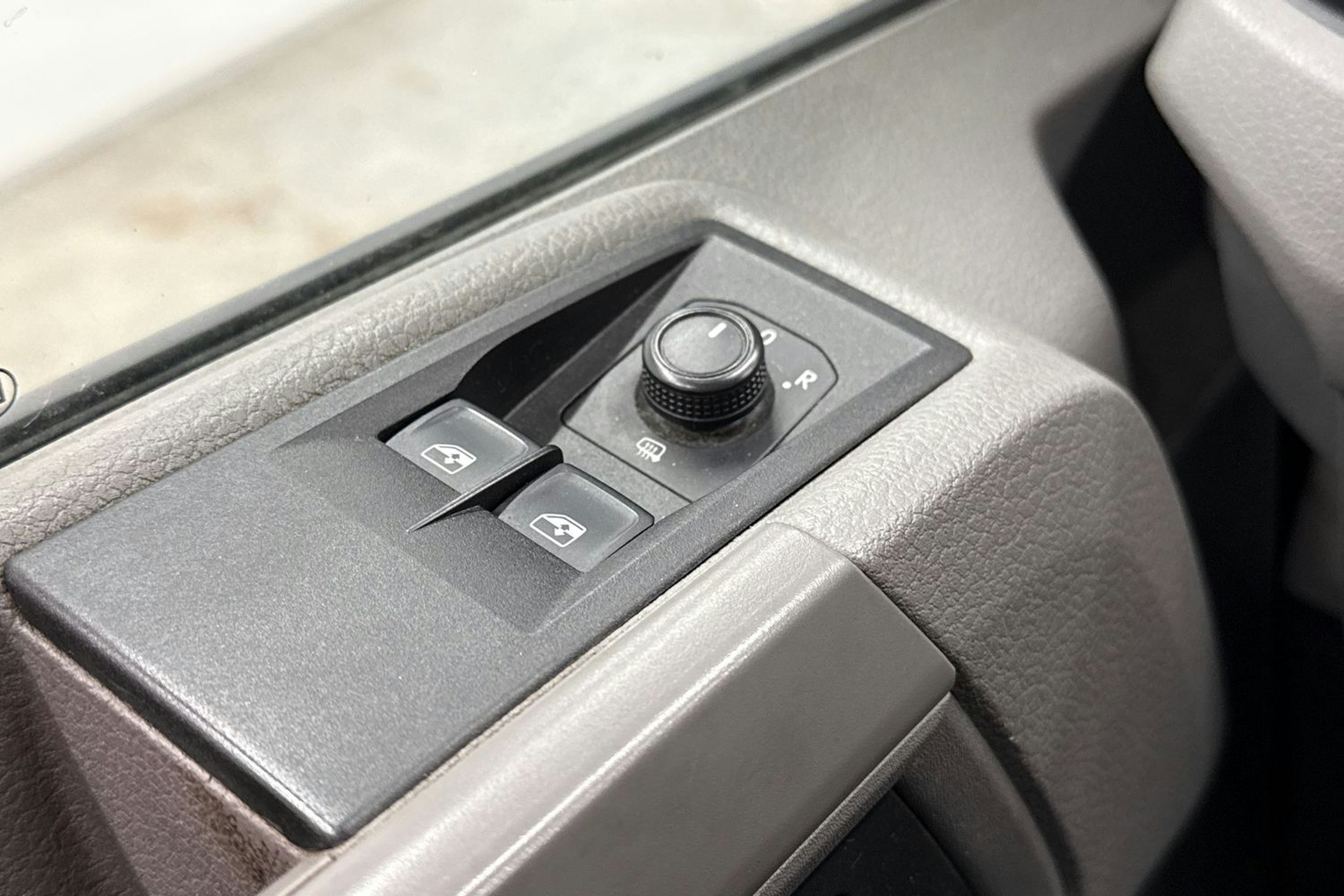 valkoinen Volkswagen Crafter 2020 kuva 18.