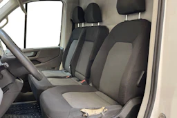 valkoinen Volkswagen Crafter 2019 kuva 9.