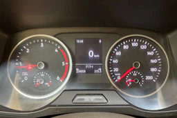 valkoinen Volkswagen Crafter 2019 kuva 25.