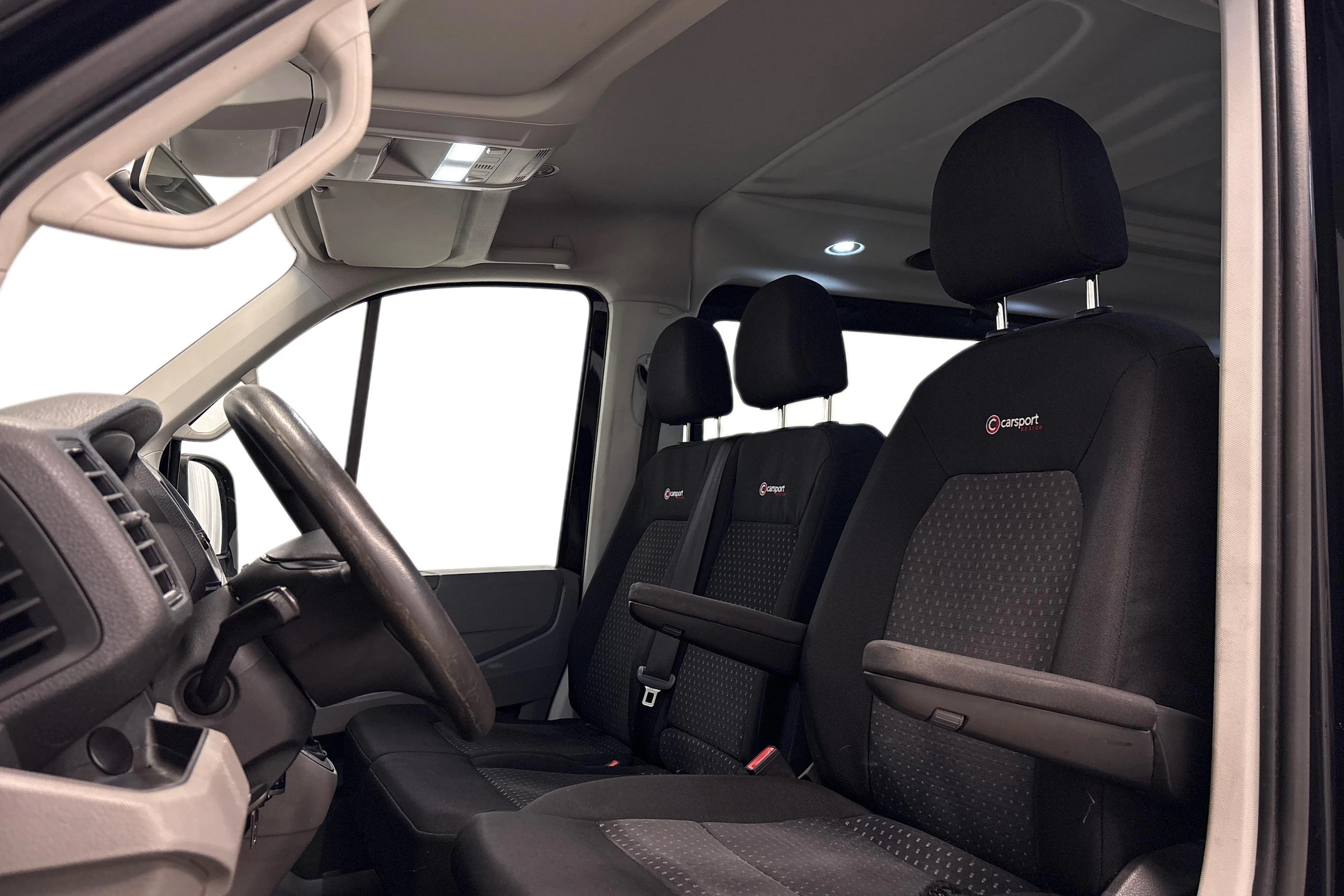 Musta Volkswagen CRAFTER 2019 kuva 8.