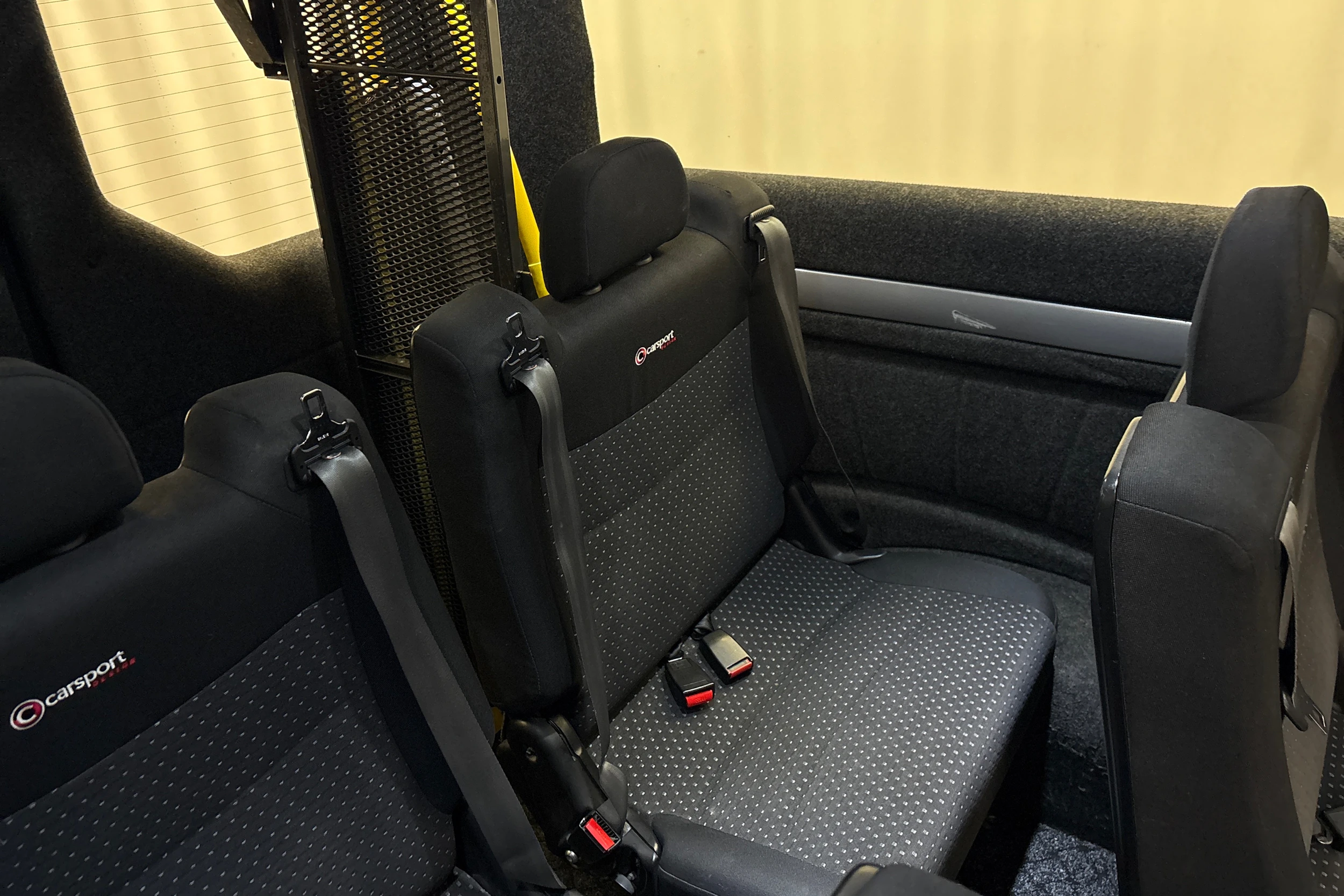Musta Volkswagen CRAFTER 2019 kuva 13.