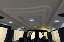 Musta Volkswagen CRAFTER 2019 kuva 20.