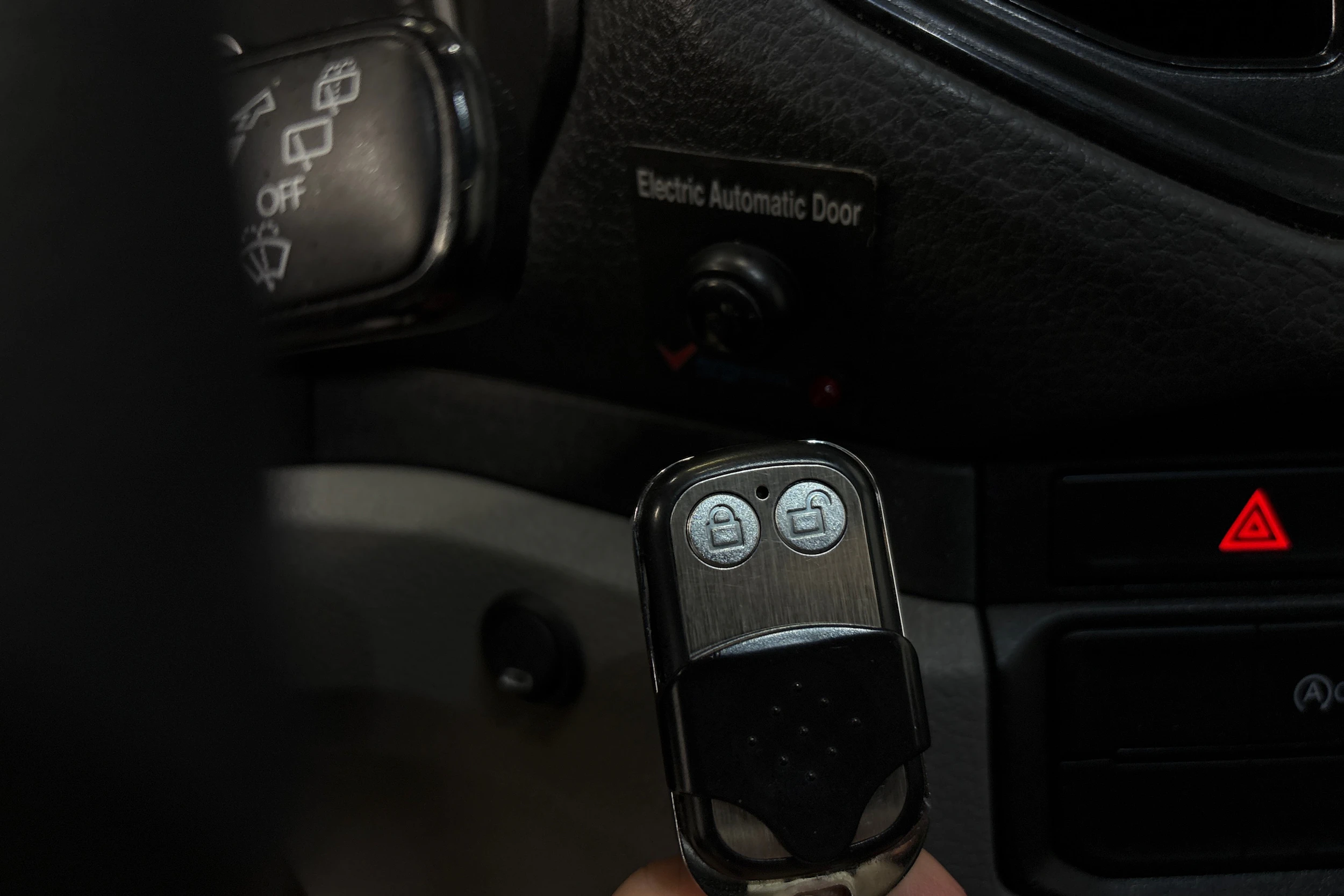 Musta Volkswagen CRAFTER 2019 kuva 26.
