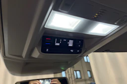 Musta Volkswagen CRAFTER 2019 kuva 27.
