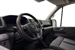 Valkoinen Volkswagen CRAFTER 2019 kuva 3.