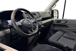 Valkoinen Volkswagen CRAFTER 2019 kuva 8.