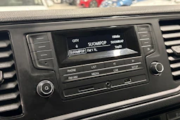 Valkoinen Volkswagen CRAFTER 2019 kuva 20.