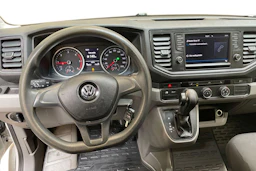 valkoinen Volkswagen Crafter 2019 kuva 9.