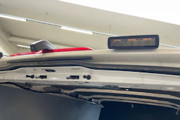 valkoinen Volkswagen Crafter 2019 kuva 21.