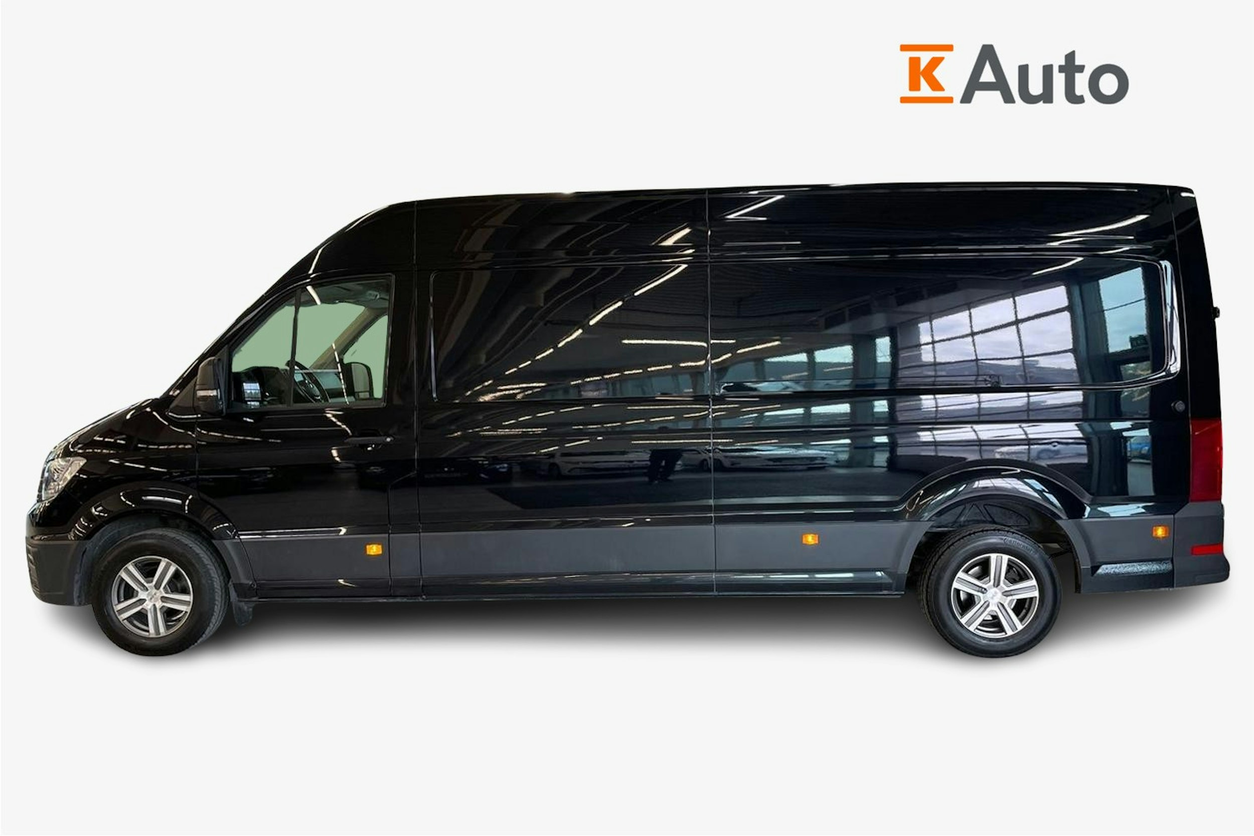 Musta Volkswagen CRAFTER 2019 kuva 6.