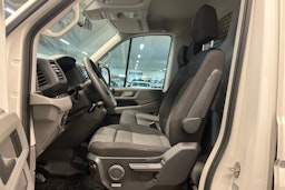 valkoinen Volkswagen Crafter 2019 kuva 8.