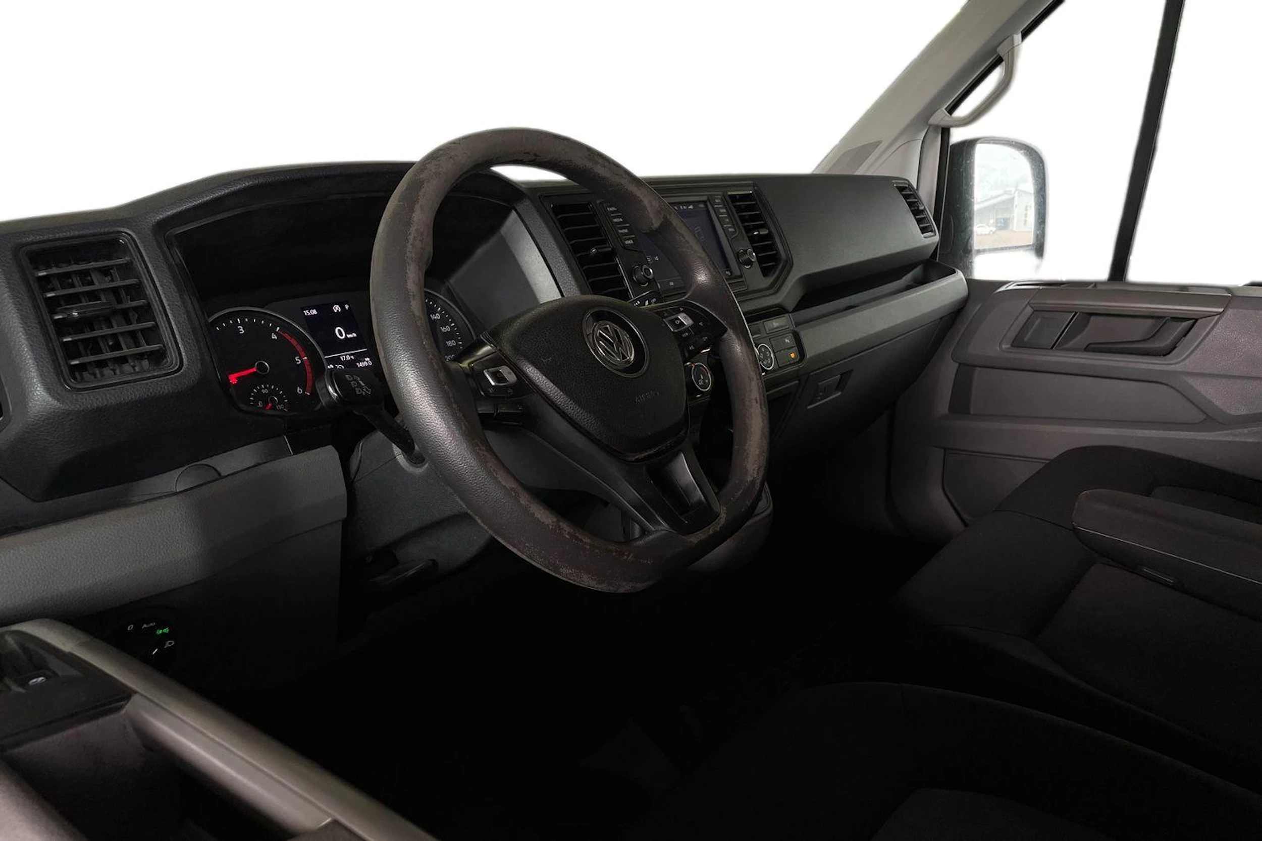 valkoinen Volkswagen Crafter 2019 kuva 6.