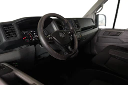 valkoinen Volkswagen Crafter 2019 kuva 6.