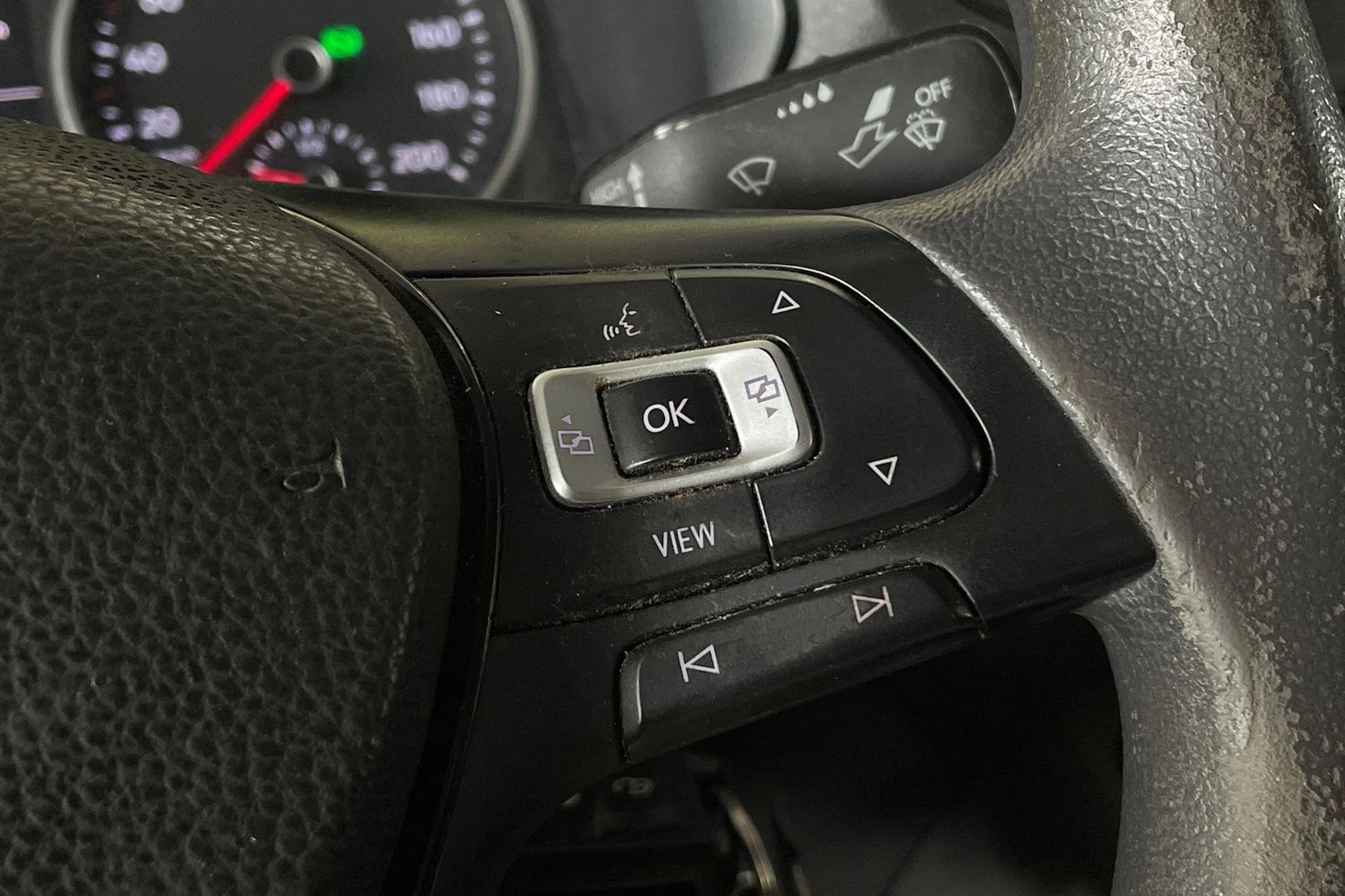 valkoinen Volkswagen Crafter 2019 kuva 14.