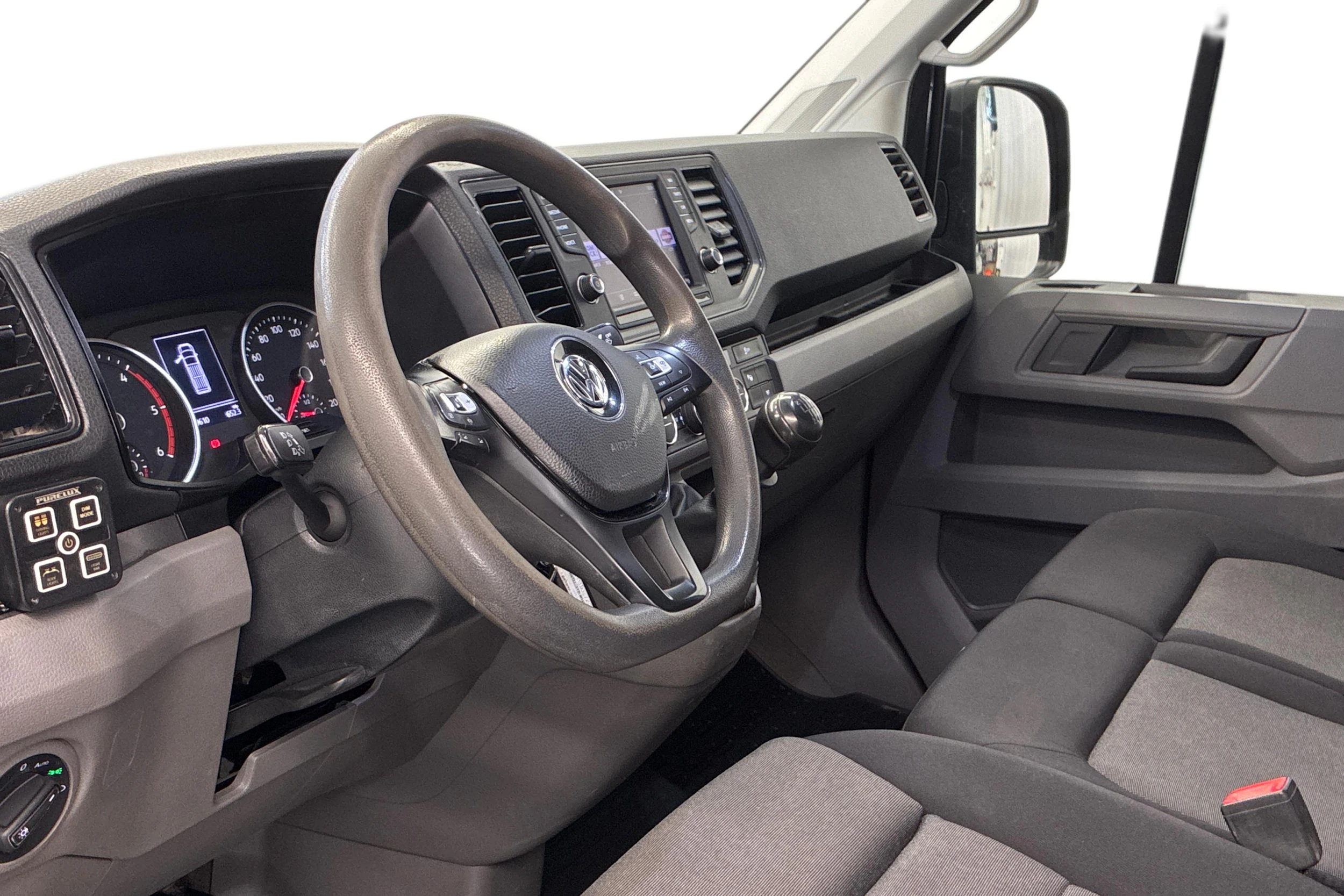harmaa Volkswagen Crafter 2019 kuva 6.