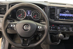 harmaa Volkswagen Crafter 2019 kuva 9.