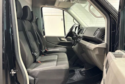Musta Volkswagen CRAFTER 2019 kuva 13.