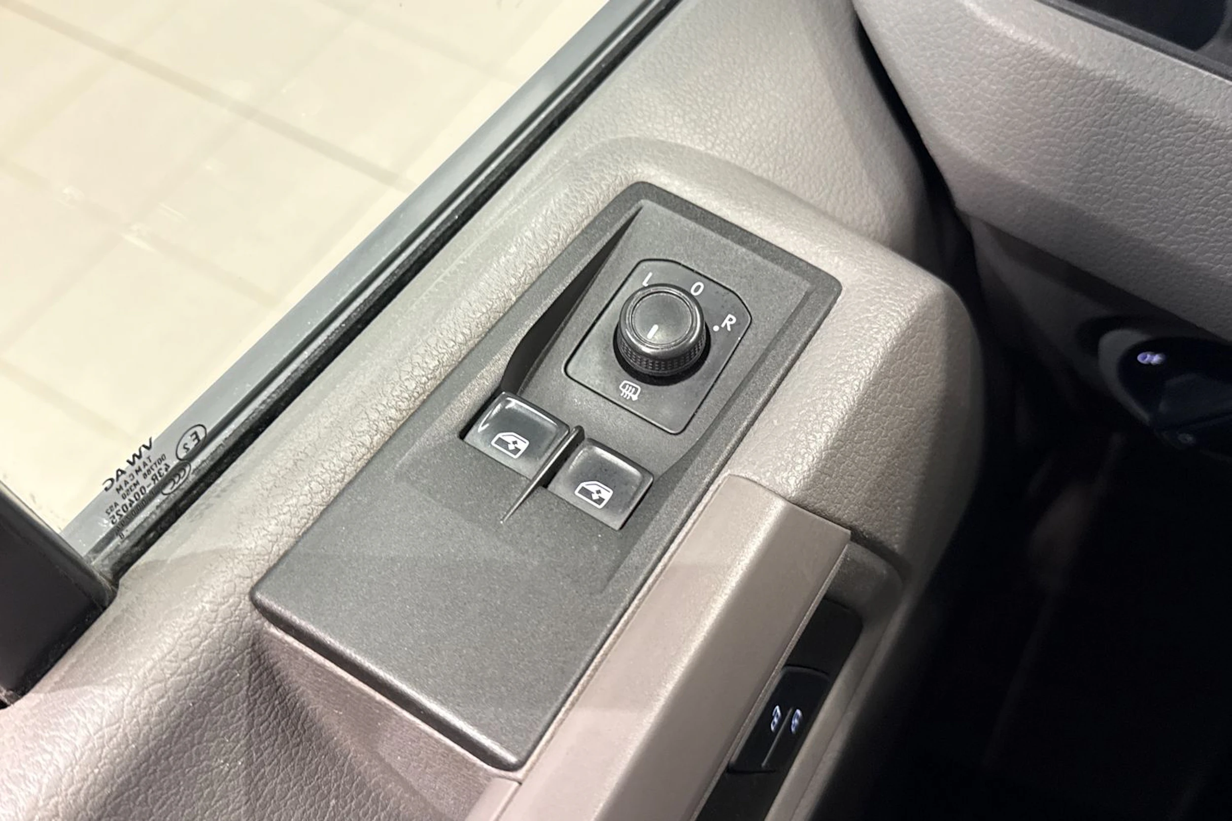 Musta Volkswagen CRAFTER 2019 kuva 23.
