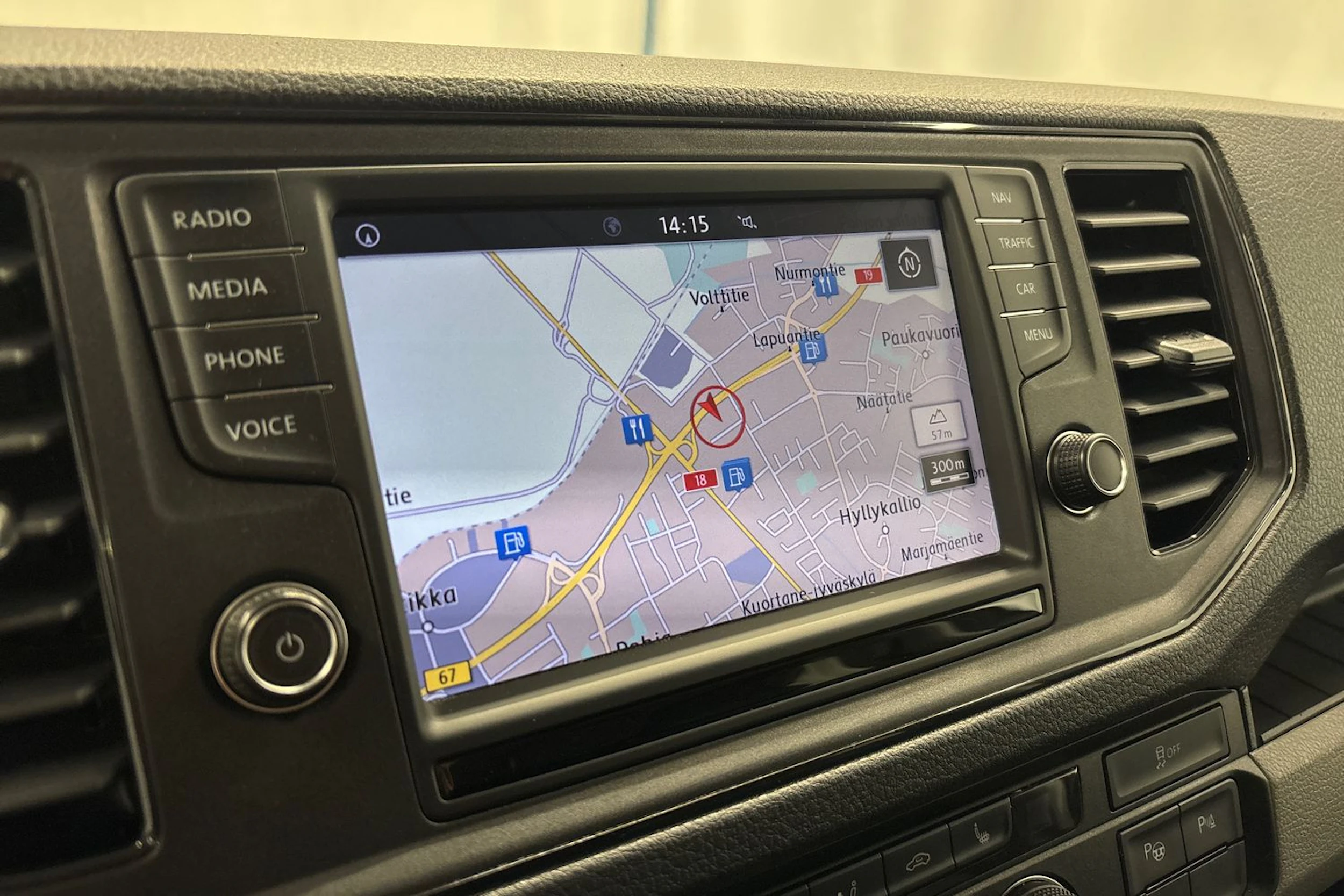 harmaa Volkswagen Crafter 2019 kuva 17.