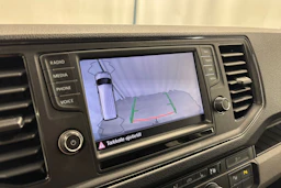 harmaa Volkswagen Crafter 2019 kuva 22.